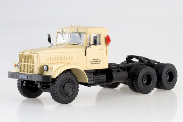 КрАЗ-258Б1 седельный тягач, бежевый (1/43)