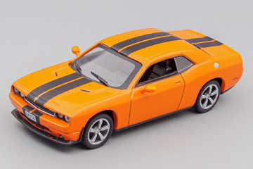Dodge Challenger SRT-8, оранжевый (1/43)