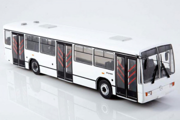 Автобус Mercedes-Benz O345 городской, белый (1/43)