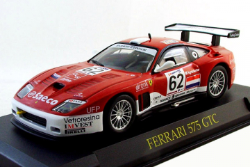 Ferrari 575 GTC №62 (2004), красный/белый, на подставке (1/43) 