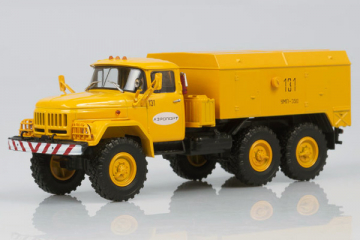 УМП-350 (шасси ЗИЛ-131) 'Аэропорт' 1975, желтый (1/43)