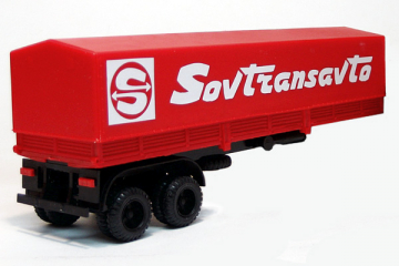 Полуприцеп ОДАЗ-9370 бортовой с тентом 'Sovtransavto', красный (1/43)