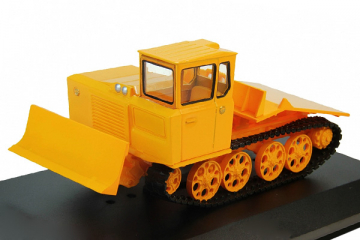 Трактор ТДТ-55А гусеничный 1970, оранжевый (1/43)