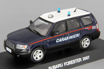 Subaru Forester IV Carabineri Полиция Италии 2007, темно-синий. Спецвыпуск 3, на подставке (1/43)