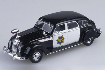 Chrysler Airflow полиция Сан-Франциско, черный/белый (1/43)