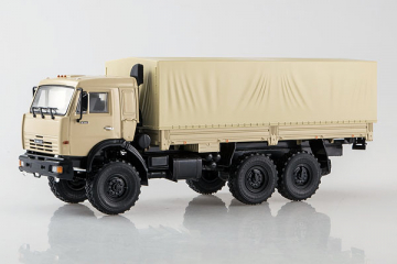 Камский 43118 бортовой с тентом 6х6, бежевый (1/43)