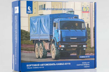 Автомобиль Камский 43118 бортовой с тентом 6х6 (1/43)