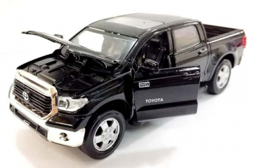 Toyota Tundra пикап, черный (1/32)