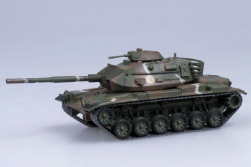 Танк M60A3 №17, коричневый/хаки камуфляж (1/72)