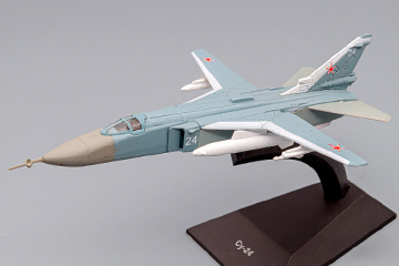 Самолет Су-24 (1/170)