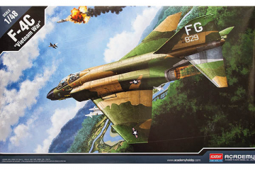 Самолет F-4C Vietnam War (1/48)