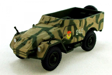 БТР-40 №242, камуфляж (1/72)